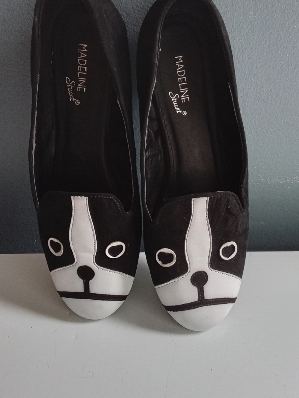 Madeline Stuart Boston Terrier Dog Face Flats Black White Loafers Womens 9W